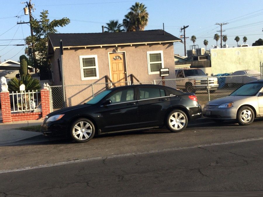 1st image of 1409 W 98th St