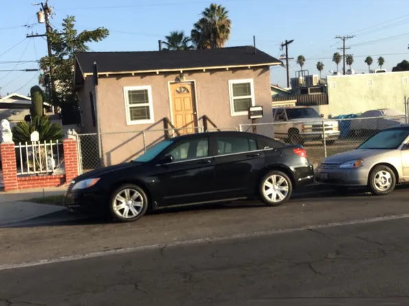 1409 W 98th St, Los Angeles, CA 90047