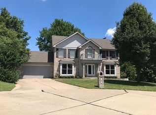 4 Edgemont Ct, Saint Charles, MO 63301
