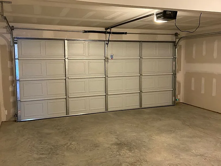 3828 Travers Ln — Photo 15