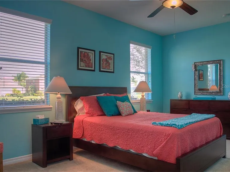 8525 Karpeal Dr — Photo 14