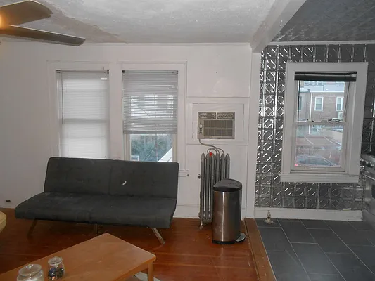 Rented by Mark Goldin | media 30