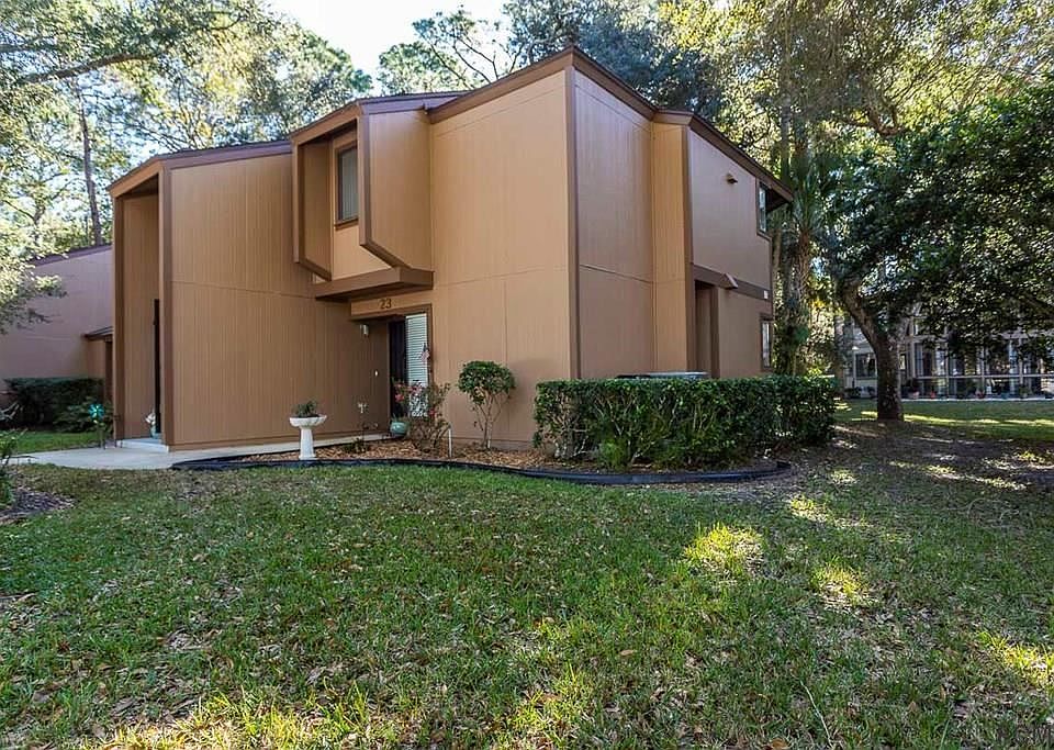 1st image of 23 Fairways Cir