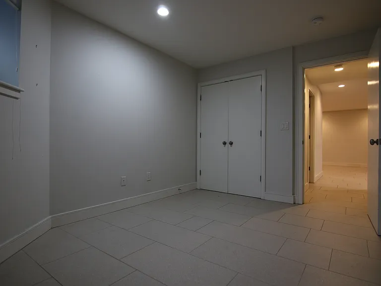 557 Columbus Ave #B3 — Photo 4