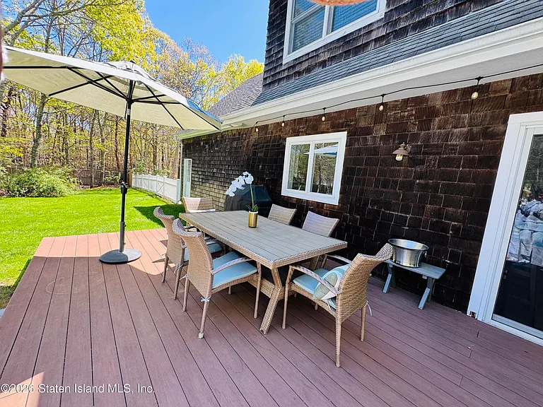 4 Bennett Dr — Photo 8