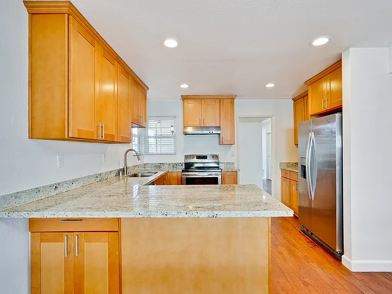 2023 Portsmouth Ct — Photo 2