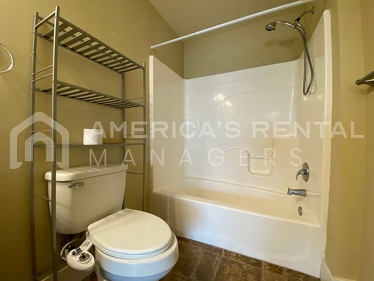 4145 Fitzpatrick Blvd — Photo 14