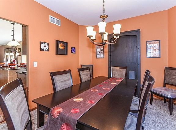 5th image of 8775 Scheer Dr