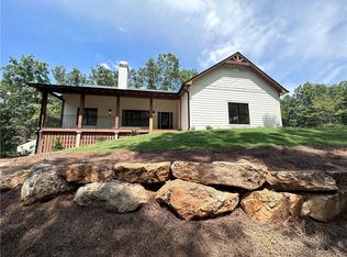 11 Fairview Way Blue, Morganton, GA 30560