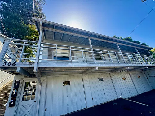 506 Capitola Ave — Photo 3