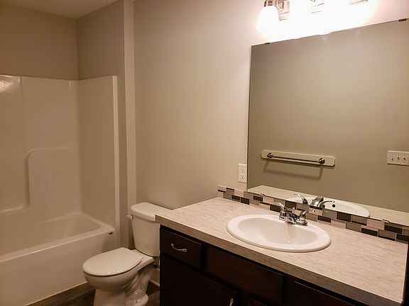 5th image of 780 Weatherwood Dr SE #780