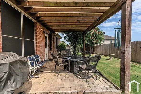 8957 Silent Brook Ln — Photo 29