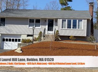 121 Laurel Hill Ln, Holden, MA 01520
