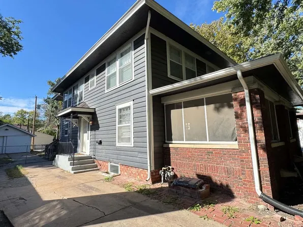 1521 SW Plass Ave, Topeka, KS 66604