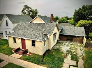 313 E 4th St, Maryville, MO 64468