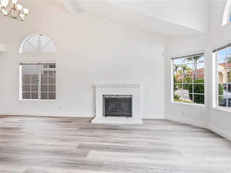 29456 Crown Rdg — Photo 3