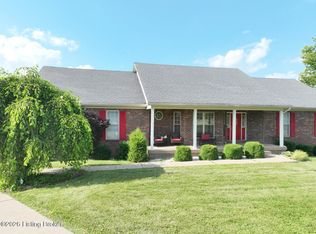 1107 Regency Ct, Bardstown, KY 40004