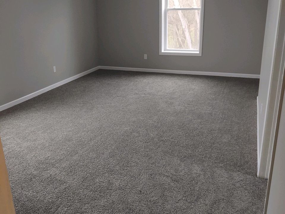 15 N Main St Elba NY Zillow