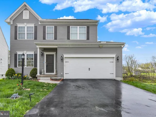 17 Barnhart Cir, Mechanicsburg, PA 17050