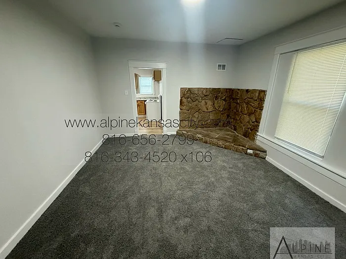 301 NE 115th St — Photo 3