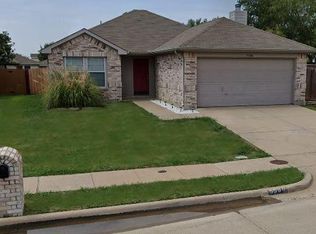 5580 Hunters Bend Ln, Dallas, TX 75249