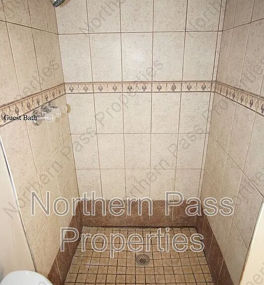1104 Myrtle Ave #4 — Photo 6