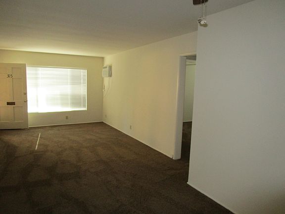 2nd image of 315 Cornell Dr