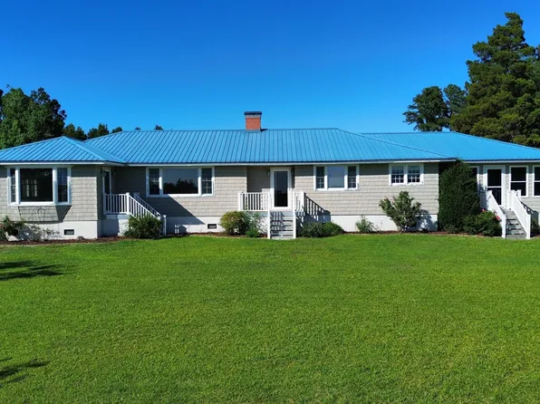 835 Foreman Lane, Belhaven, NC 27810