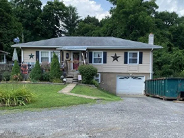 238 Paradise Ln, West Milford, WV 26451