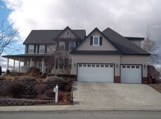 1325 SE Harvest Dr, Pullman, WA 99163