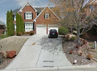 3325 Commons Gate Bnd, Berkeley Lake, GA 30092