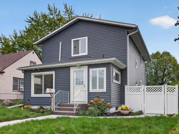 909 8th Ave S, South Saint Paul, MN 55075