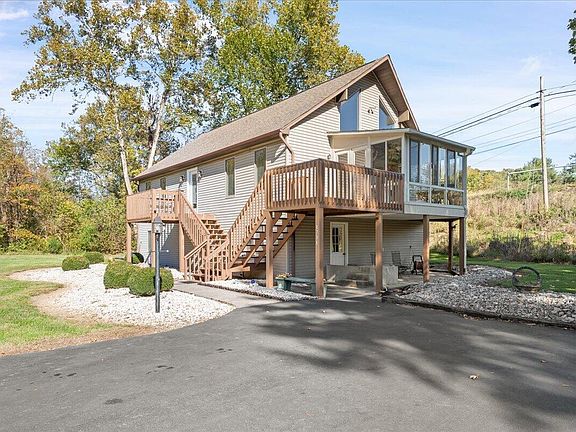 5th image of 8796 Roanoke Rd