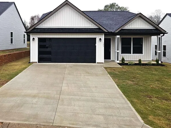 121 Sunrise Rd, Spartanburg, SC 29302