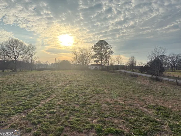 18 W L Williams Rd, Commerce, GA 30530