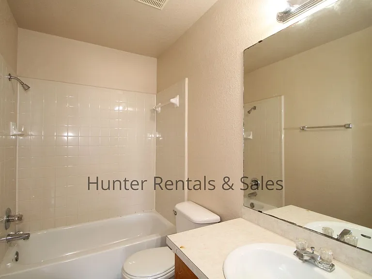 3904C Gus Dr — Photo 15