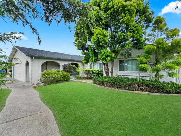 14616 Charter Oak Blvd, Salinas, CA 93907