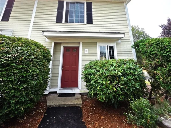 8 Nancy Rd APT 9, South Easton, MA 02375