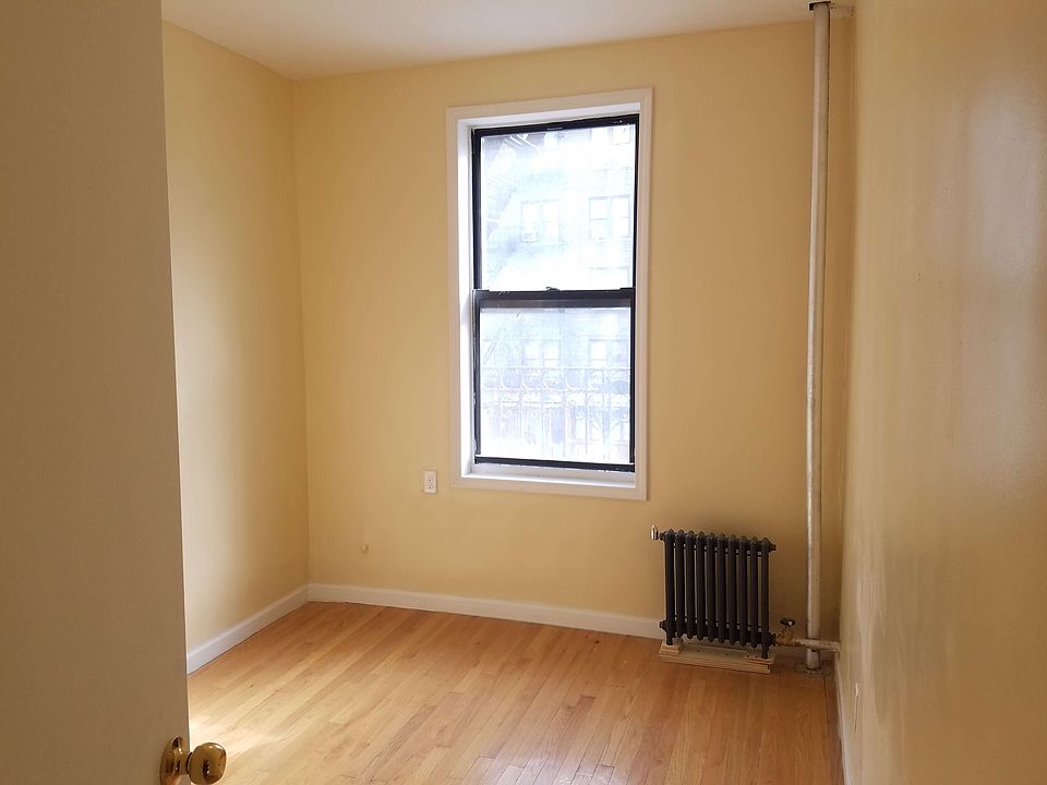 2nd image of 248 Sherman Ave APT 21