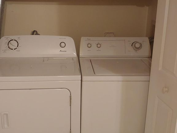 4th image of 1138 Lawton Ln