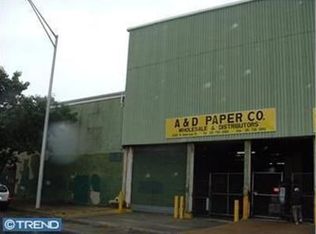 2414 S American St, Philadelphia, PA 19148