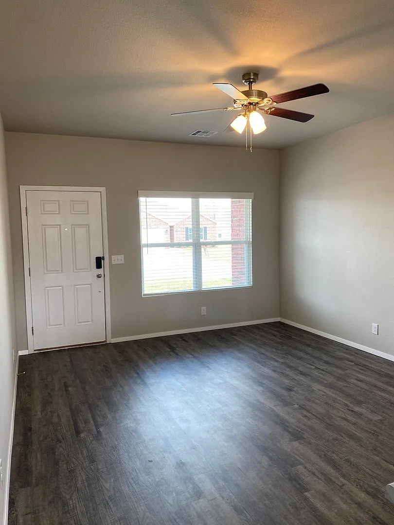 Now Pre-Leasing! Charming 3-Bedroom, 2-Bath Home Coming Soon to Collinsville — Photo 4
