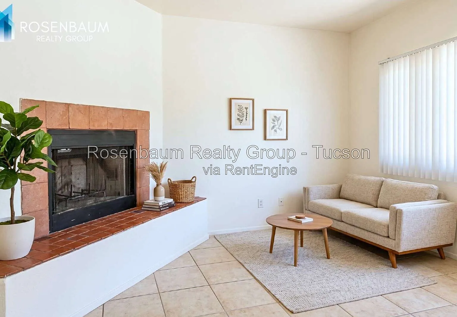 3 bed, 2.0 bath, 939 sqft, $1,200 — Photo 2