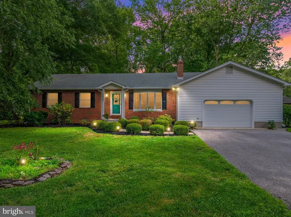 1245 Ellicott Ave, Churchton, MD 20733