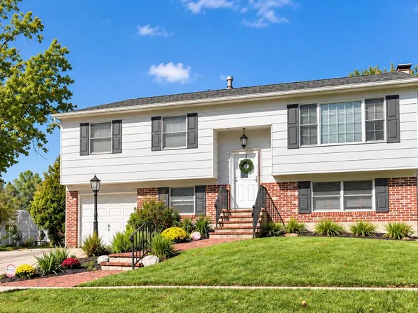 108 Hessian Run Ct, West Deptford, NJ 08093