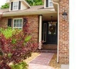 120 Kingsbrooke Blvd, Glen Carbon, IL