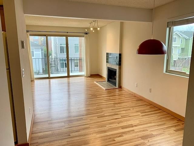 1st image of 6519 35th Ave NE APT 303