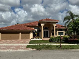 4023 NW 89th Way, Hollywood, FL 33024