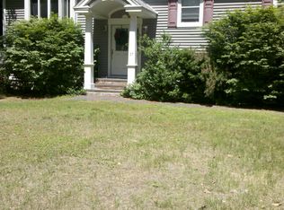 37 Bridge St, Salem, NH 03079