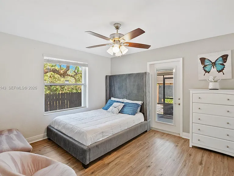 4276 SW 56th Ave — Photo 16